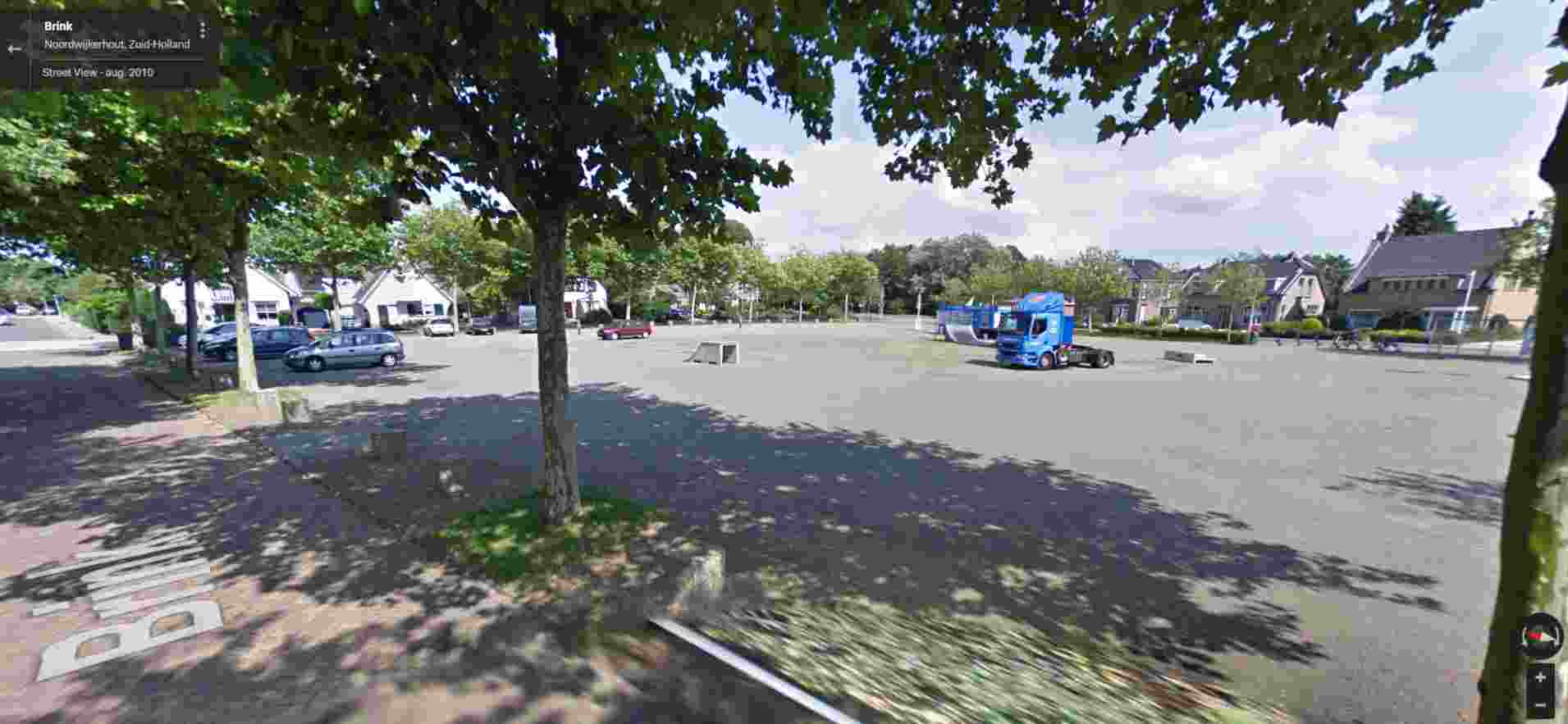 Parkeerplaats (De Brink)