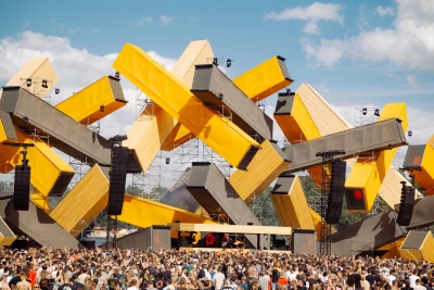 Busreis naar Awakenings Summer Festival Vrijdag 2025